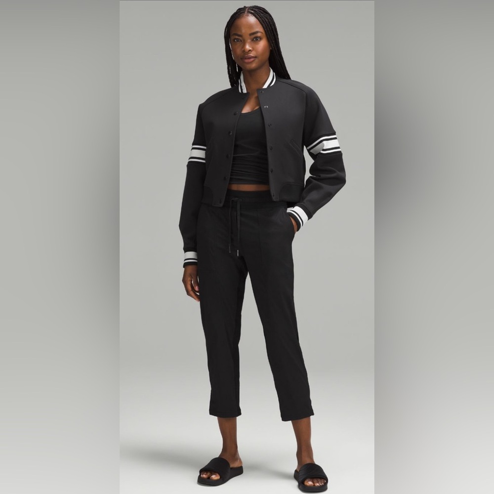 Lululemon Mid-rise Cropped Women's Olive Drawstring Pants